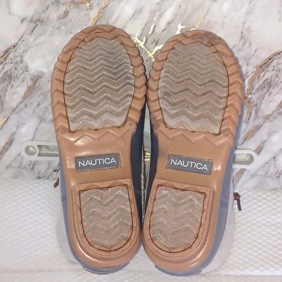 Nautica Slip on Duck Boots, EUC - Picture 7 of 9